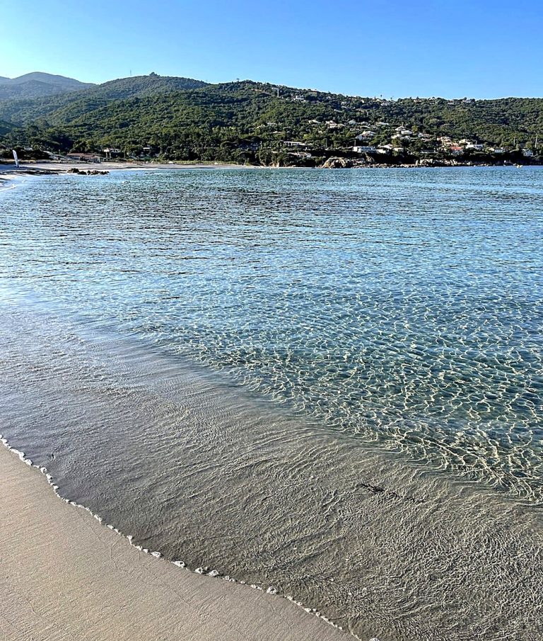 A Marina, T2 vue mer à 2 min de la plage — Pietrosella, Corse-du-Sud (photo 7)